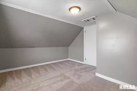 Bedroom - 2036 N 22nd St, Springfield, IL 62702 photo 3 of 3