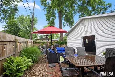 Other - 1412 Walnut St, Springfield, IL 62704 photo 6 of 9