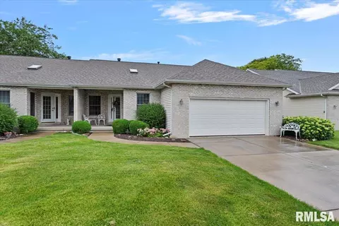 2809 Haggard Dr, Springfield, IL 62711