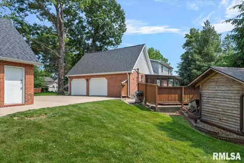 Exterior - 7 Marshall Ct, Springfield, IL 62712 photo 10 of 17
