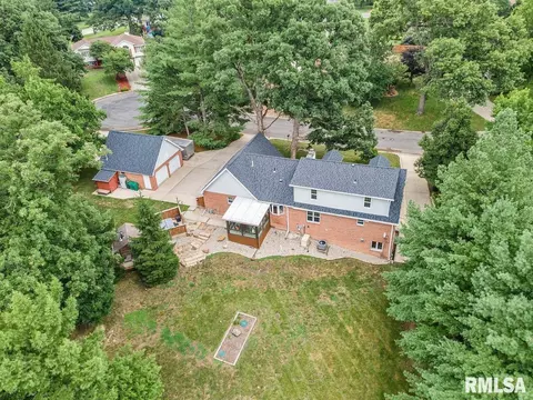 View/Area - 7 Marshall Ct, Springfield, IL 62712 photo 5 of 5