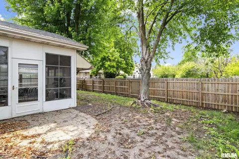 2205 Pond Mill Ct, Springfield, IL 62704 photo 28