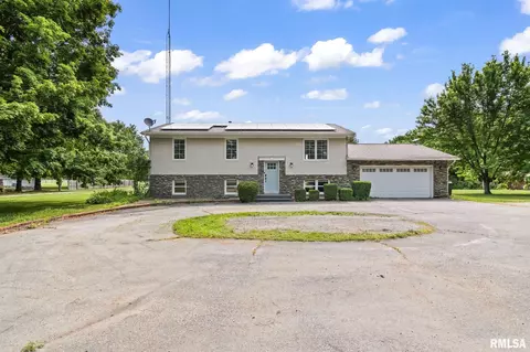 8472 Cardinal Hill Rd, Rochester, IL 62563