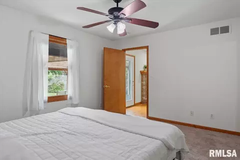 Bedroom - 6723 Phlox Dr, Springfield, IL 62712 photo 5 of 12