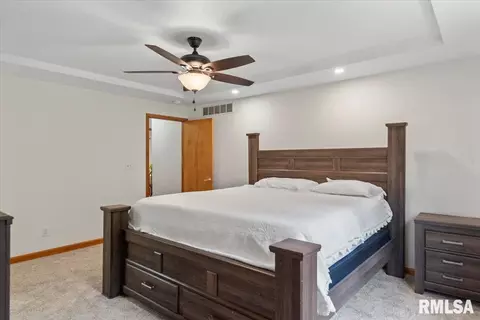 Bedroom - 6723 Phlox Dr, Springfield, IL 62712 photo 3 of 12