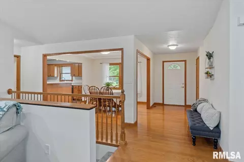 Entry Way - 6723 Phlox Dr, Springfield, IL 62712 photo 3 of 3