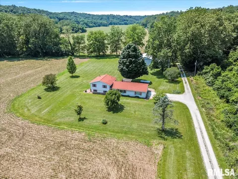 10247 Illinois Route 78, Virginia, IL 62691