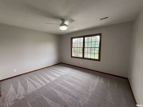 2116 Renwick Dr, Springfield, IL 62704 photo 28