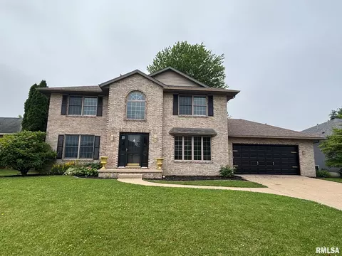 2116 Renwick Dr, Springfield, IL 62704