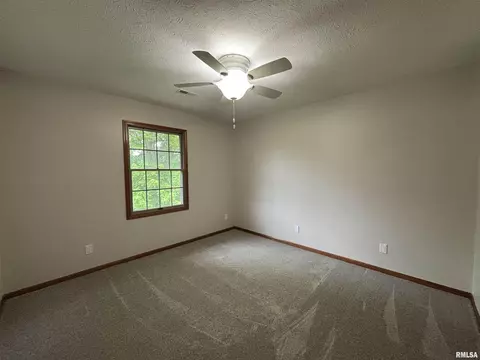2116 Renwick Dr, Springfield, IL 62704 photo 33