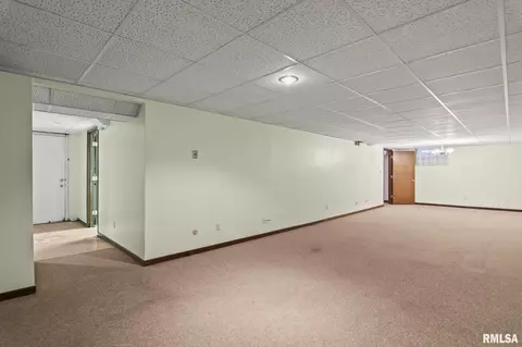 Other - 36 Bob O Link Dr, Springfield, IL 62702 photo 9 of 16