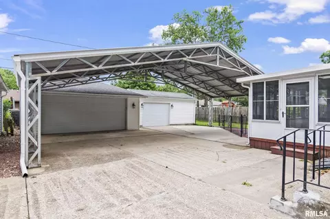 Other - 36 Bob O Link Dr, Springfield, IL 62702 photo 15 of 16