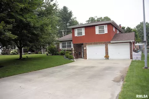 1605 W Iles Ave, Springfield, IL 62704