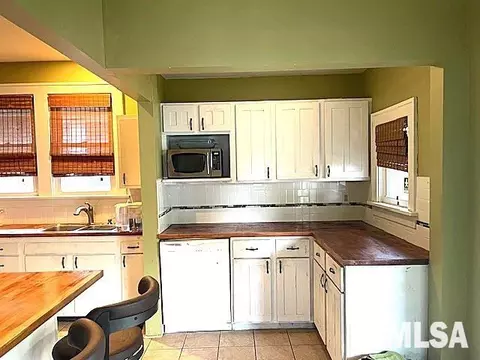 1443 N 3rd St, Springfield, IL 62702 photo 11