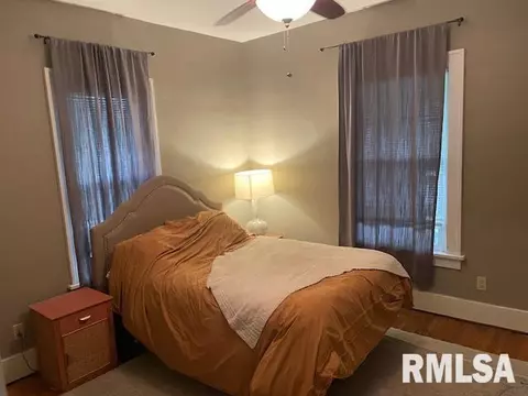 1443 N 3rd St, Springfield, IL 62702 photo 17