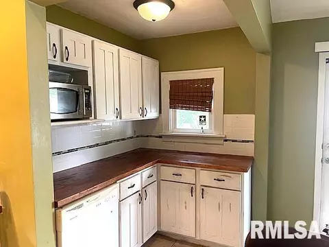 1443 N 3rd St, Springfield, IL 62702 photo 14
