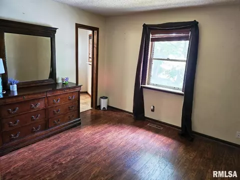 12862 Winnebago Dr, Plainview, IL 62685 photo 41
