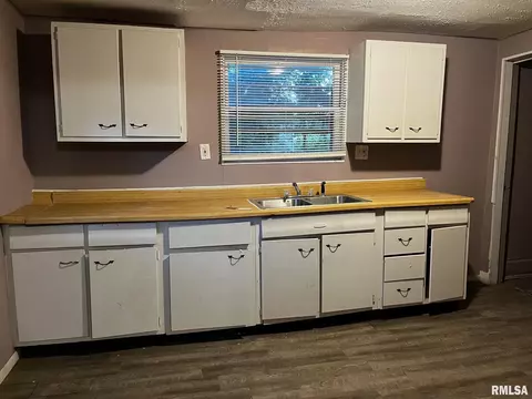 Other - 3208 Elm St, Springfield, IL 62702 photo 6 of 7