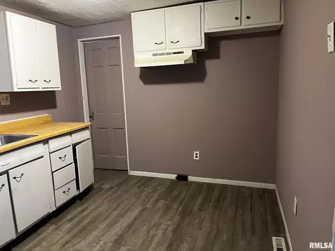 Other - 3208 Elm St, Springfield, IL 62702 photo 5 of 7