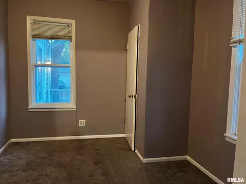 Bedroom - 3208 Elm St, Springfield, IL 62702 photo 5 of 5