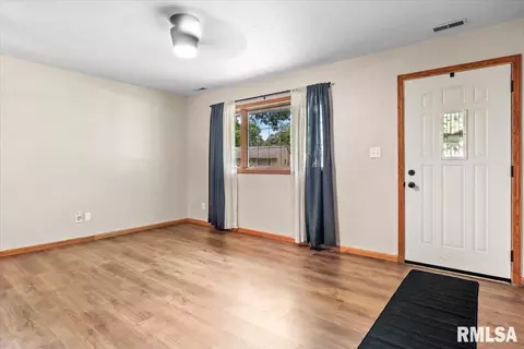 3316 Buckner St, Springfield, IL 62703 photo 8