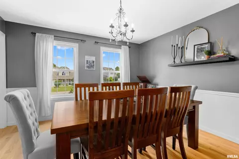 Dining - 418 Mackenzie Pl, Germantown Hills, IL 61548 photo 2 of 3