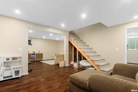 Entry Way - 418 Mackenzie Pl, Germantown Hills, IL 61548 photo 2 of 2