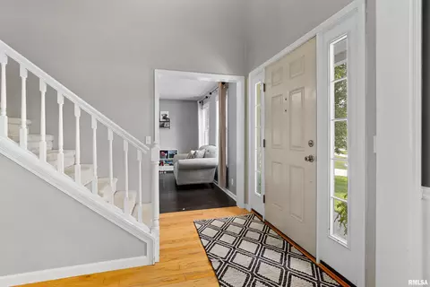 Entry Way - 418 Mackenzie Pl, Germantown Hills, IL 61548 photo 1 of 2