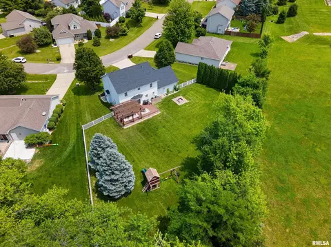 View/Area - 418 Mackenzie Pl, Germantown Hills, IL 61548 photo 4 of 4