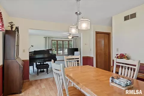 5309 Collins Way, Springfield, IL 62703 photo 8