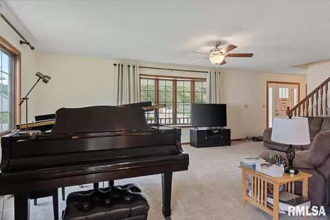 5309 Collins Way, Springfield, IL 62703 photo 6