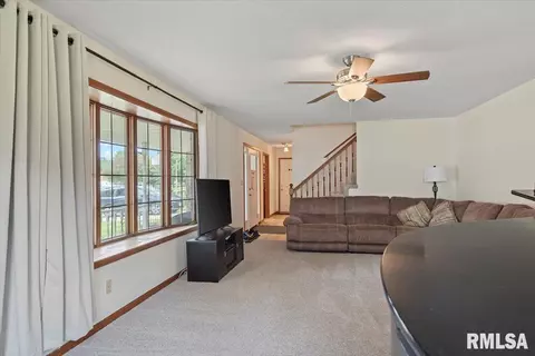 5309 Collins Way, Springfield, IL 62703 photo 5