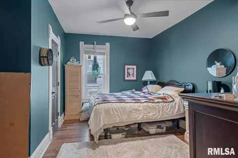 Bedroom - 1506 S Pasfield St, Springfield, IL 62704 photo 1 of 3