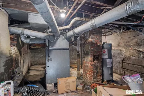 Other - 1506 S Pasfield St, Springfield, IL 62704 photo 7 of 8