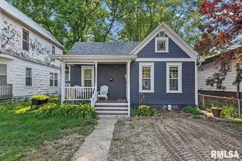 1506 S Pasfield St, Springfield, IL 62704
