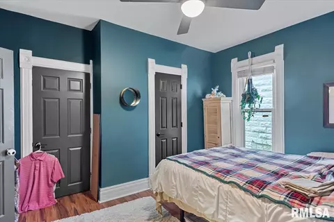 Bedroom - 1506 S Pasfield St, Springfield, IL 62704 photo 2 of 3