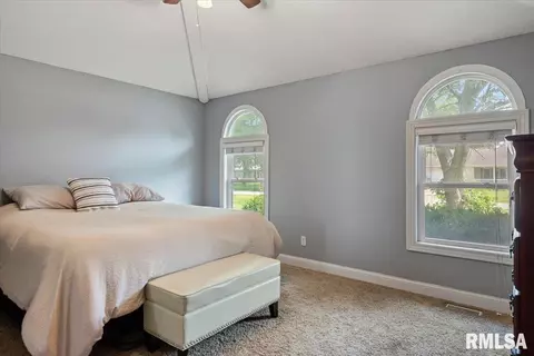 23620 W Jackson St, Athens, IL 62613 photo 17