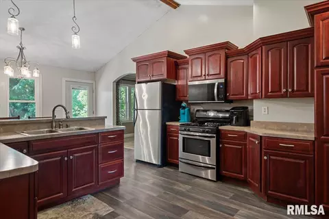 23620 W Jackson St, Athens, IL 62613 photo 8