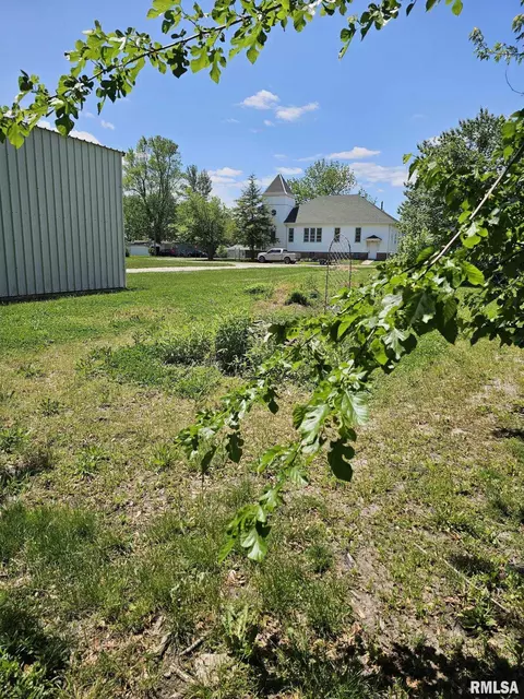 113 S Franklin St, Camp Point, IL 62320 photo 20