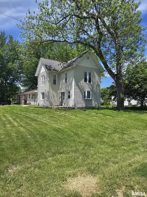 113 S Franklin St, Camp Point, IL 62320 photo 21