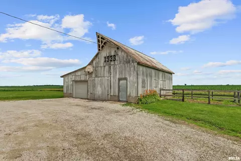 Exterior - 1154 Dickerman Rd, Franklin, IL 62638 photo 4 of 4