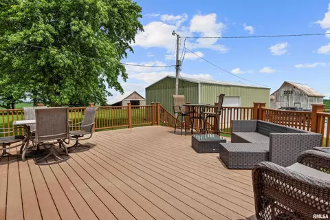 Exterior - 1154 Dickerman Rd, Franklin, IL 62638 photo 2 of 4