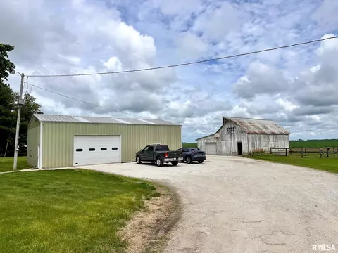 Exterior - 1154 Dickerman Rd, Franklin, IL 62638 photo 3 of 4