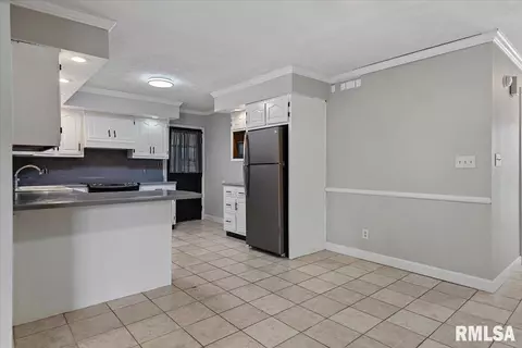 27 Twilight Ln, Springfield, IL 62712 photo 10