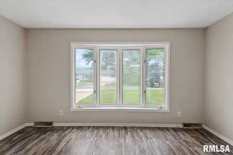 27 Twilight Ln, Springfield, IL 62712 photo 5