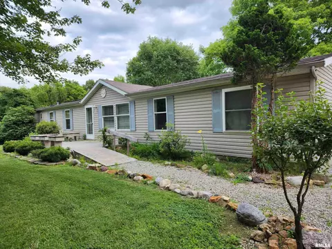 8025 Old Hwy 51 S Rd, Dongola, IL 62926