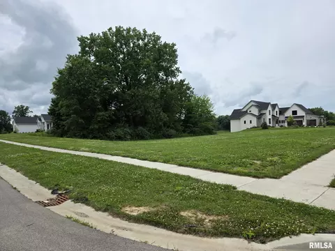 5101 Foxhall Ln, Springfield, IL 62712 photo 4