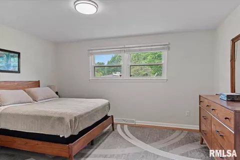 2131 S Park Ave, Springfield, IL 62704 photo 26