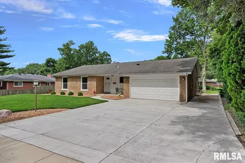 2131 S Park Ave, Springfield, IL 62704 photo 2