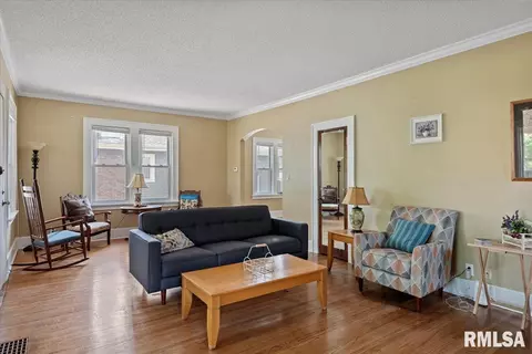 Living - 2141 S 4th St, Springfield, IL 62703 photo 1 of 3